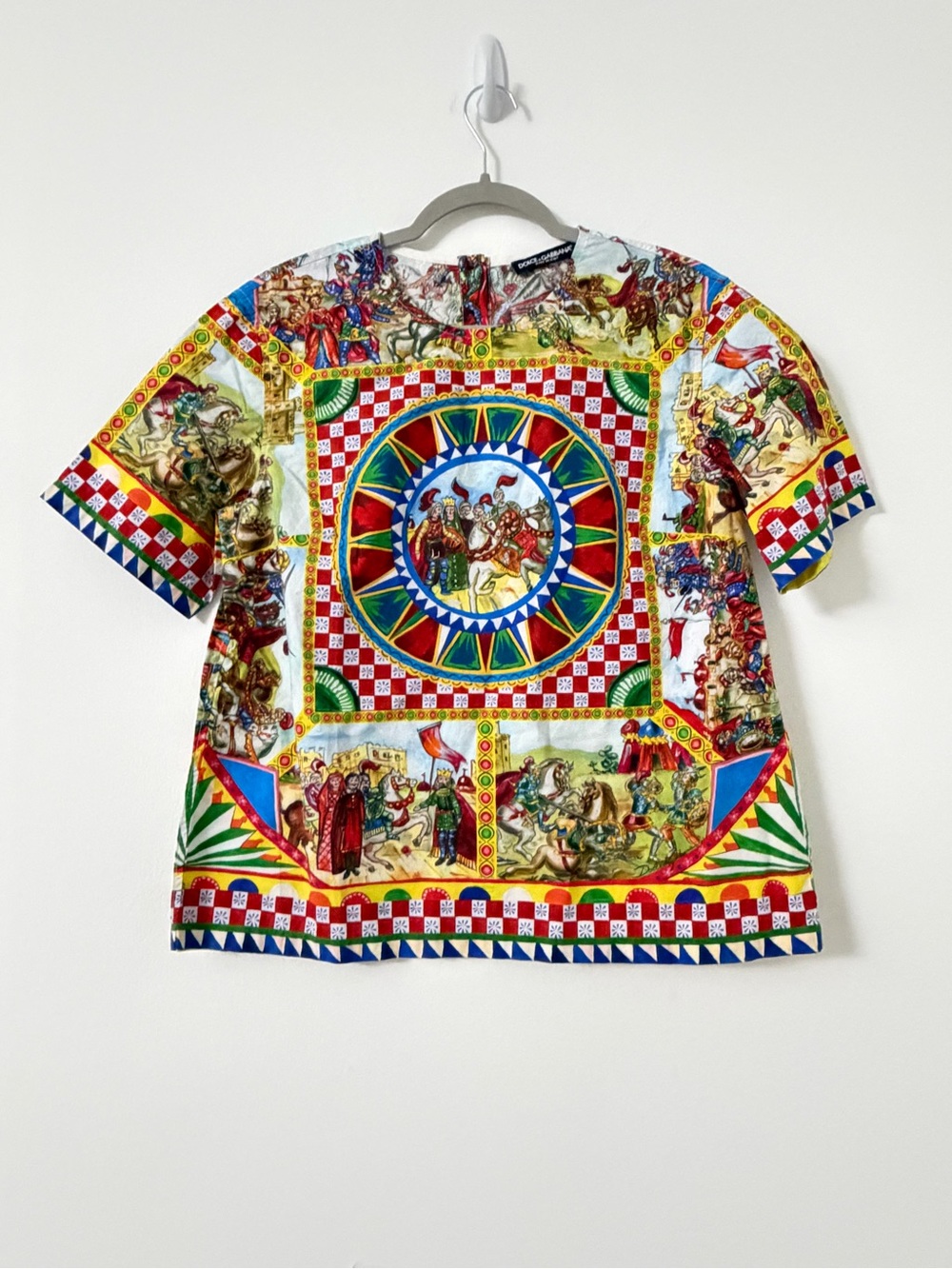 Dolce & Gabbana Multicolor Medallion Print Short Sleeve Top